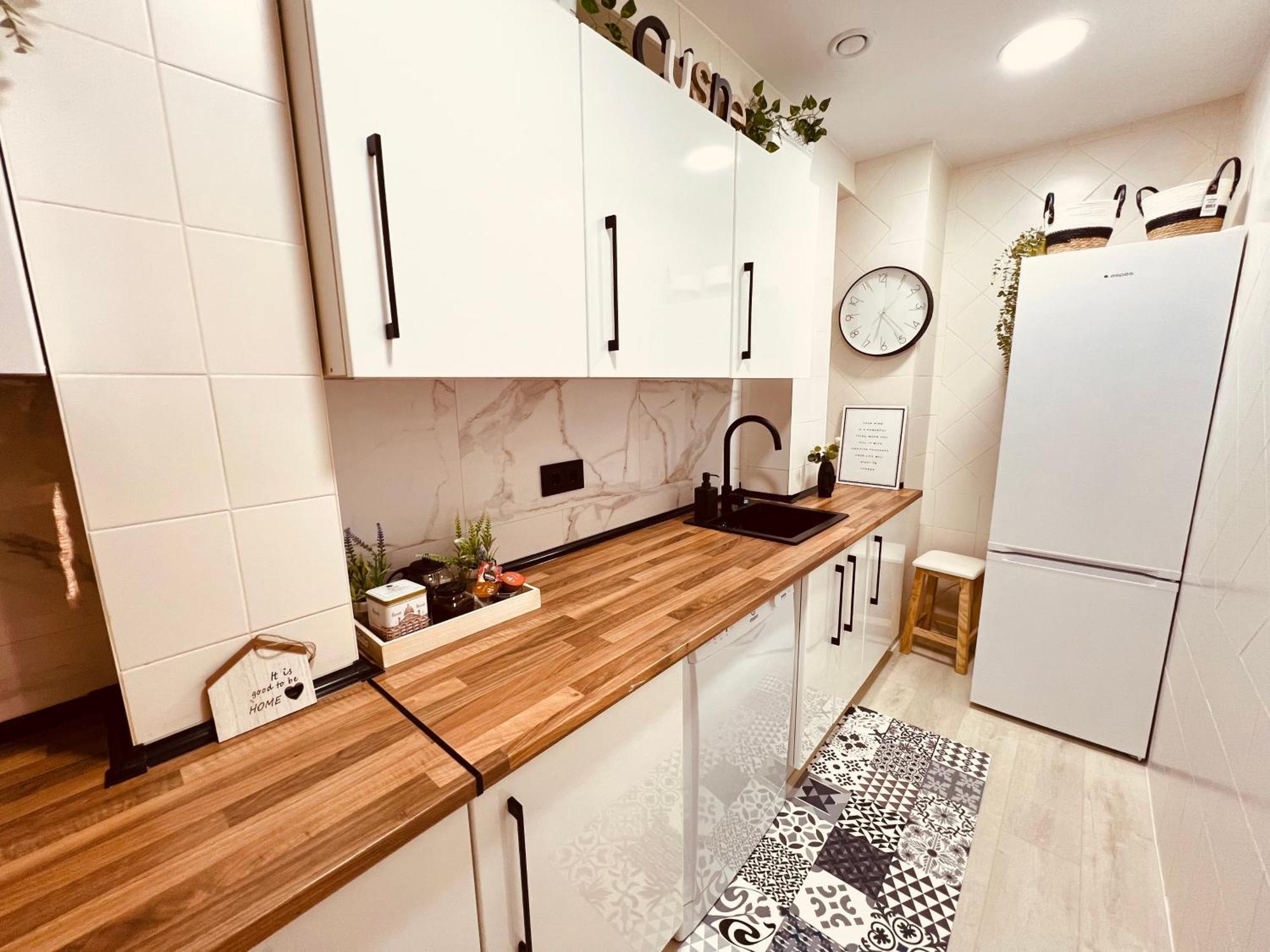 El Capricho De Claudia_ Apartamentos Burgos Catedral Eksteriør billede
