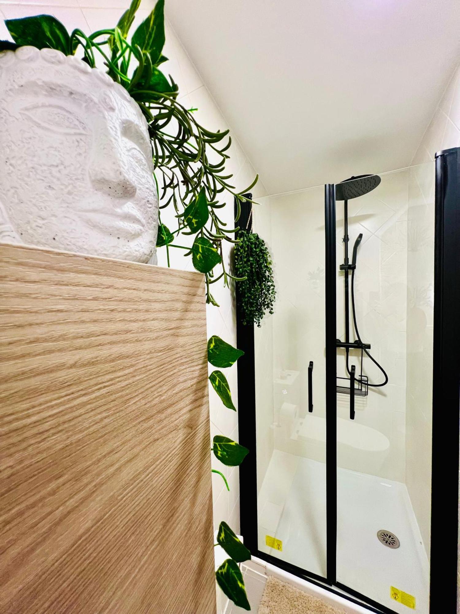 El Capricho De Claudia_ Apartamentos Burgos Catedral Eksteriør billede