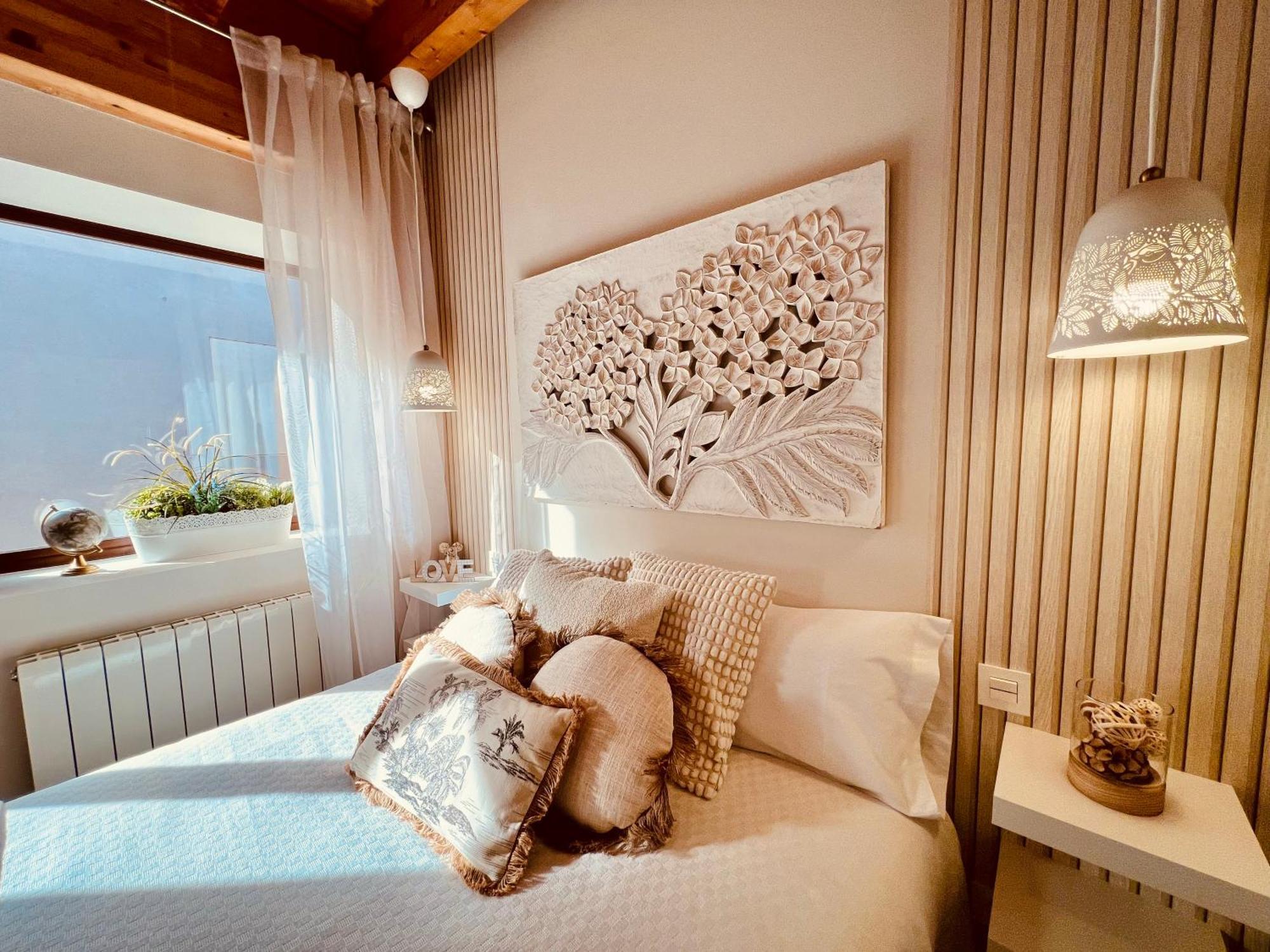El Capricho De Claudia_ Apartamentos Burgos Catedral Eksteriør billede